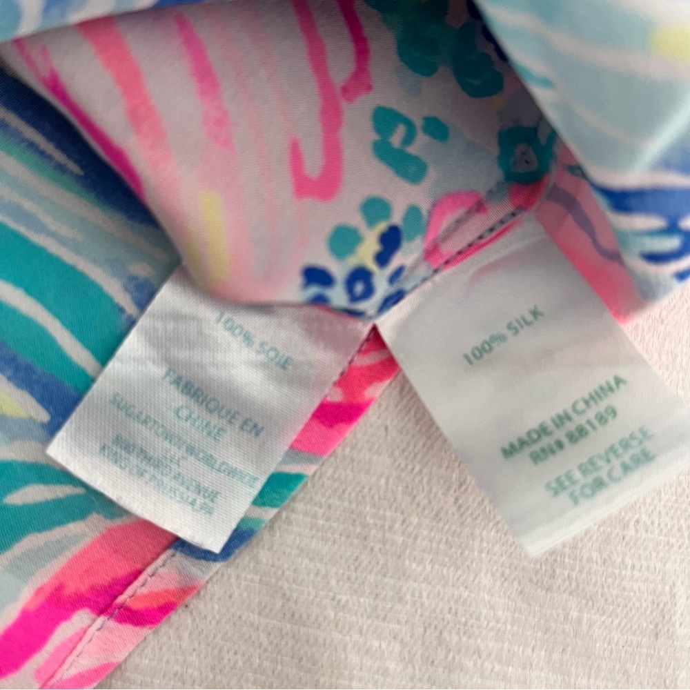 Lilly Pulitzer Elsa silk top in mermaids call size S - Picture 4 of 4